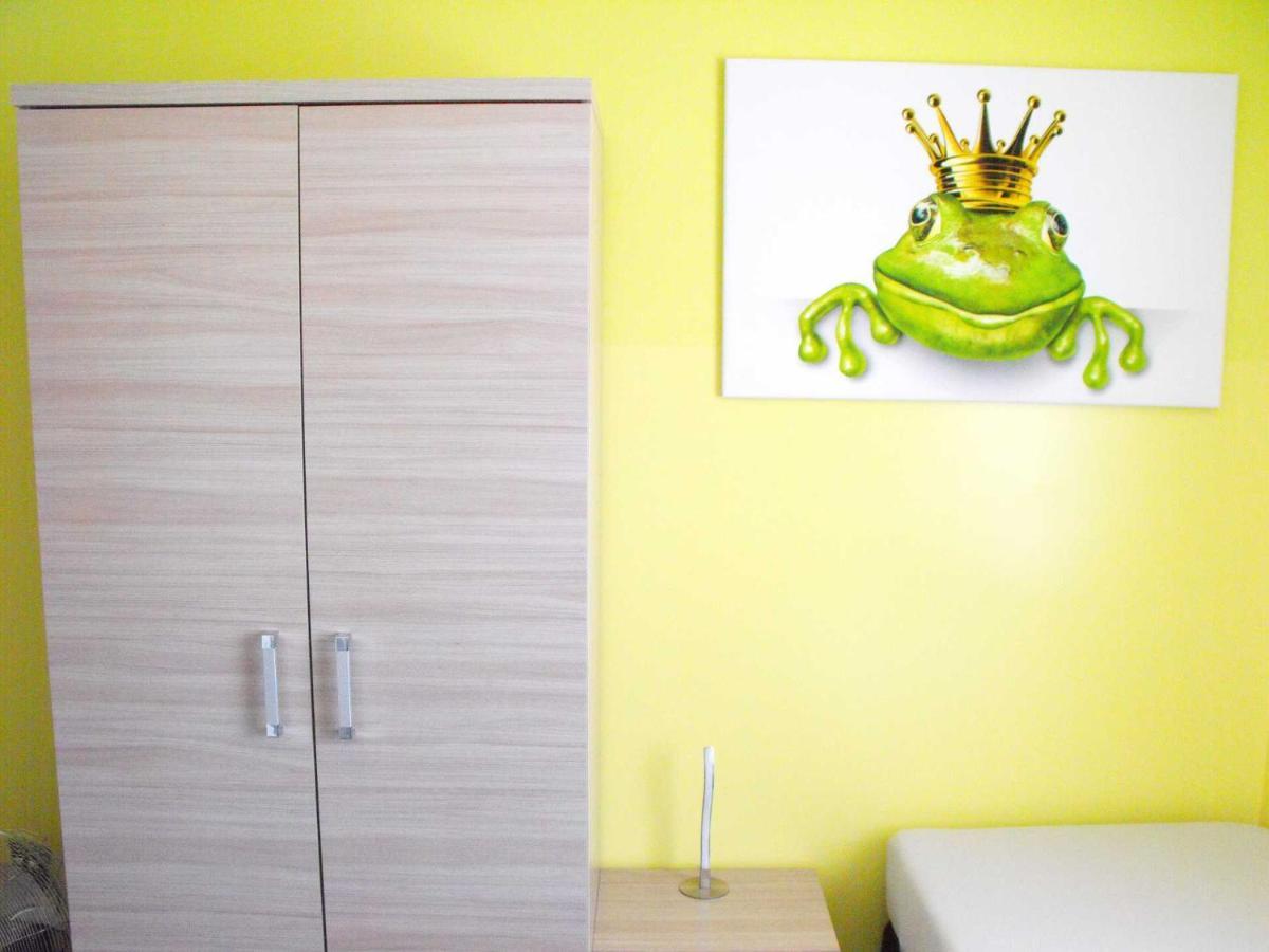 Pension Froschprinz Seligenstadt Buitenkant foto